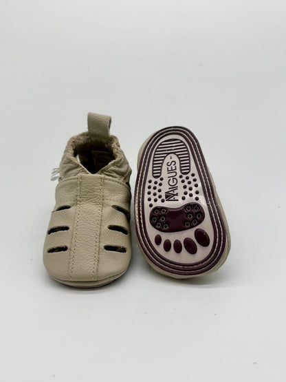 Sandalia Beige Suelita Caucho